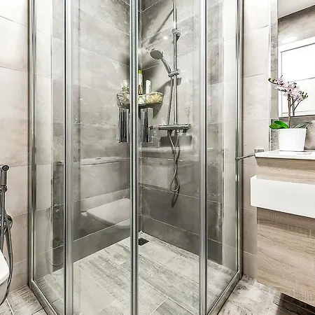 Townhouse Mar Lux 빌라 *